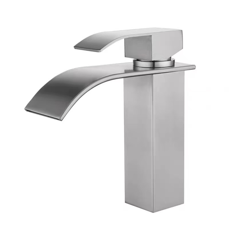 Peniculus Square cataracta-Style Washbasin Faucet