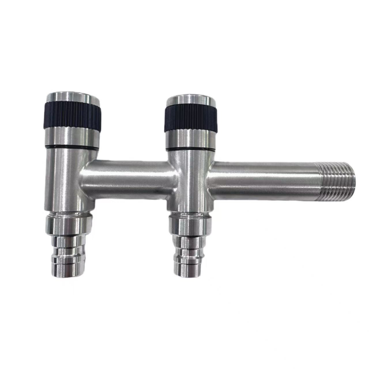 Immaculatam chalybem dual-usus lotio machinae faucet cum uno diverticulo et duobus decursibus